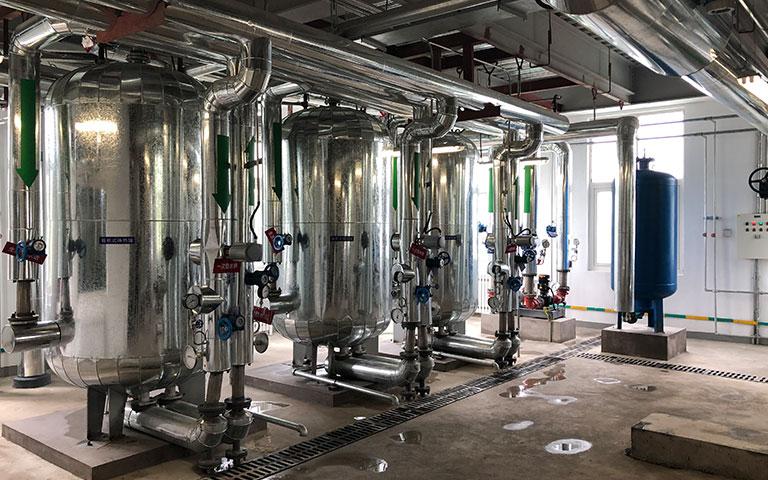 设备机房浮动盘管换热器2